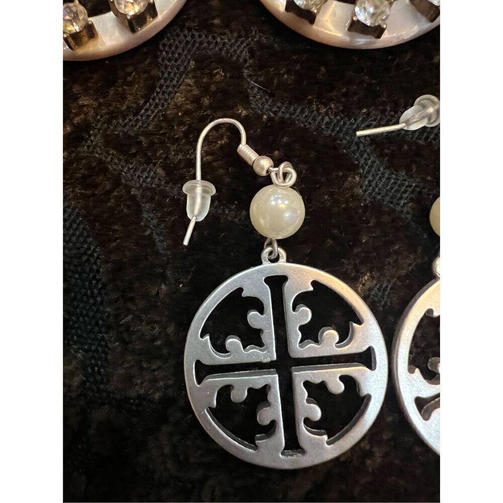 Earring set of Two Rhinestone Dangle Earring Lot - Picture 3 of 4